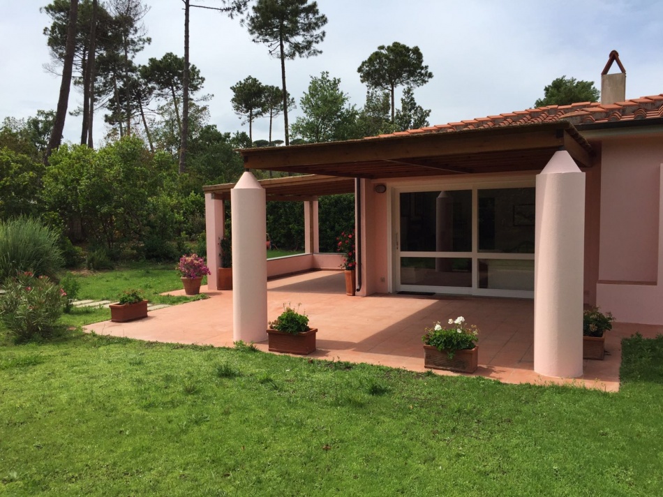Villa in Vendita Zona Renaione, EUR450.000 Immagine 4