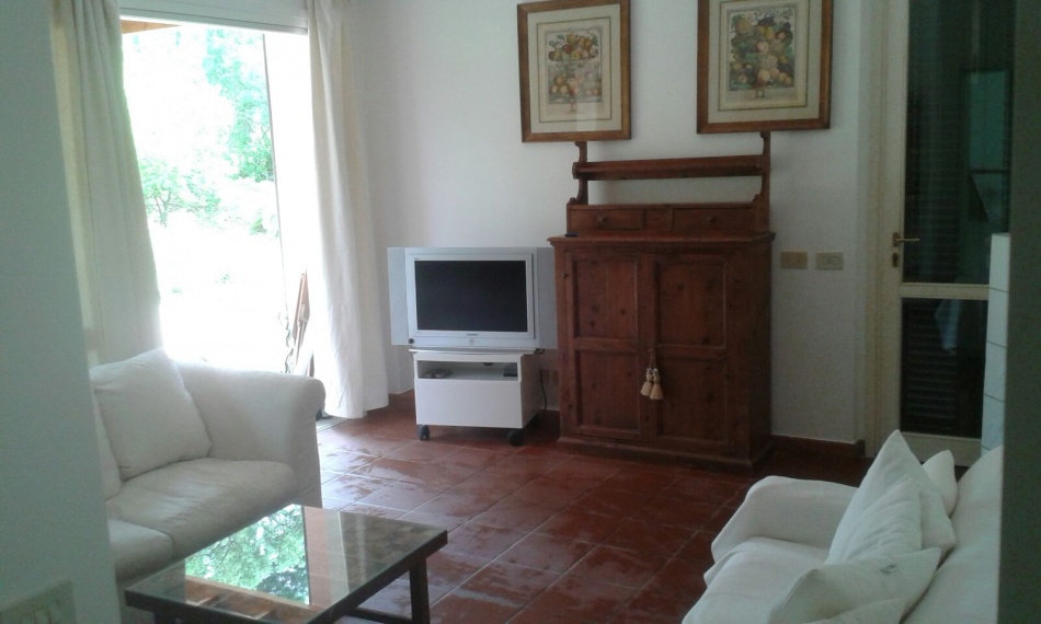 Villa in Vendita Zona Renaione, EUR450.000 Immagine 2